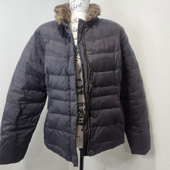 Eddie Bauer down jacket size M - Picture 1 of 4
